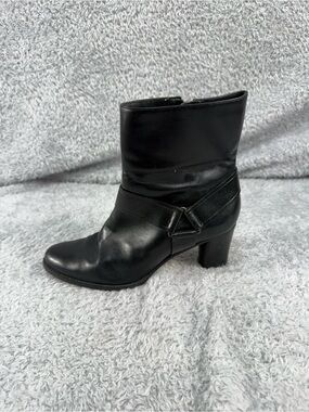 COLE HAAN D32427 Black Leather Air Tech Valerie Ankle Boots SZ 9 B